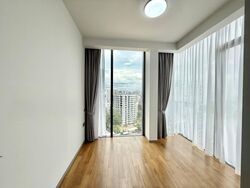 One Meyer (D15), Apartment #557799791